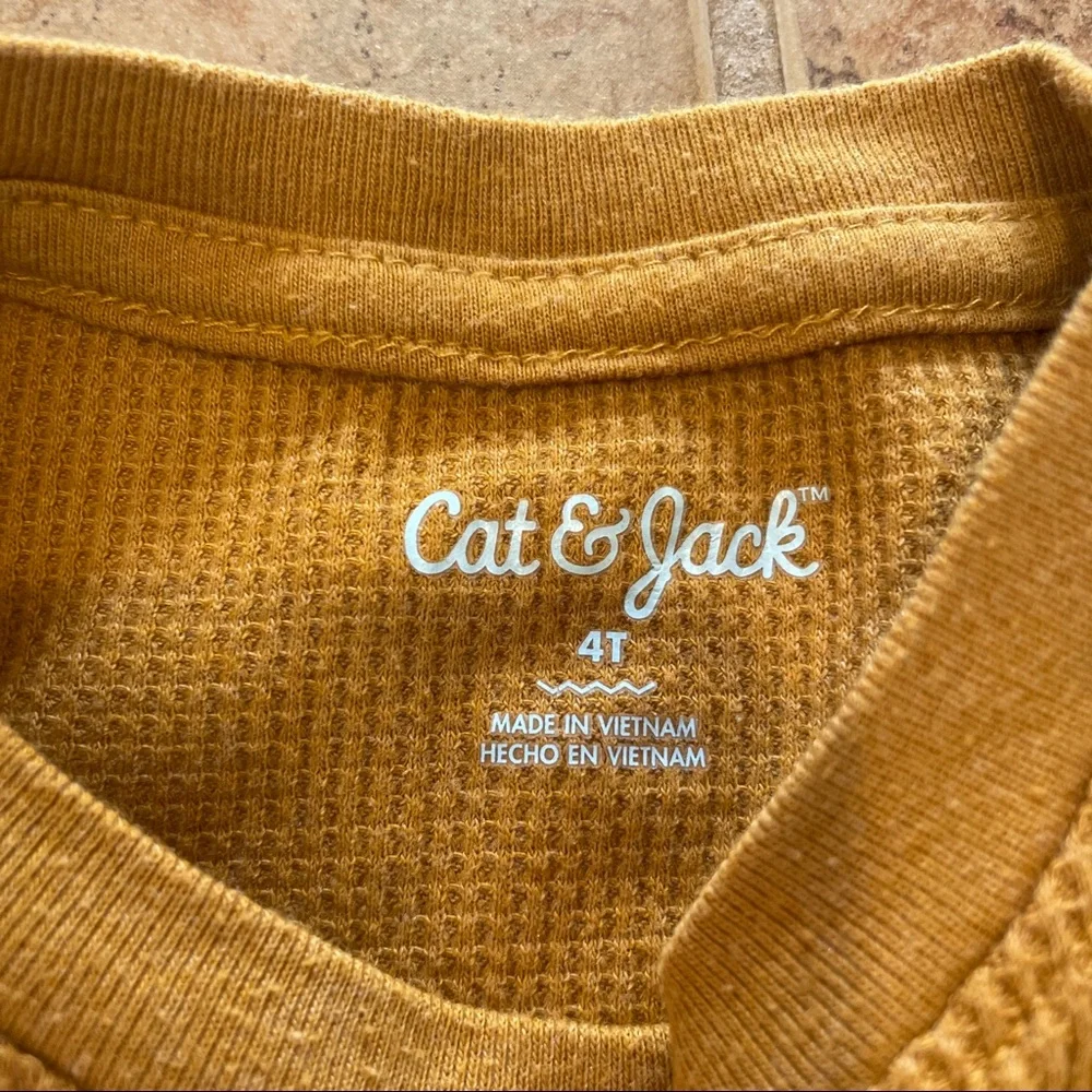 Cat & Jack toddler crewneck